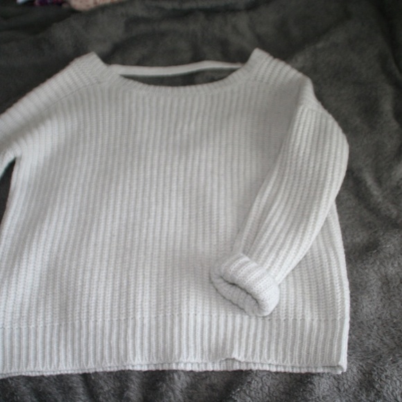 Sweater - Picture 3 of 5